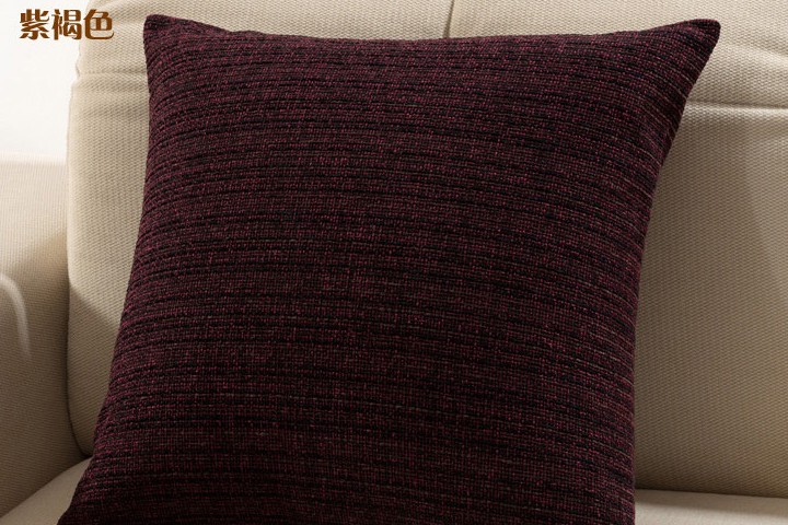 瑪?shù)奂兩珌喡樯嘲l(fā)靠墊 新古典時(shí)尚布藝，點(diǎn)亮家居軟飾的藝術(shù)